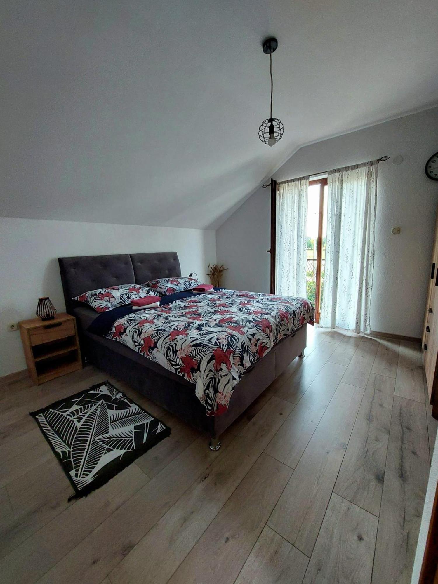 Apartman Rita Perusic Exterior foto